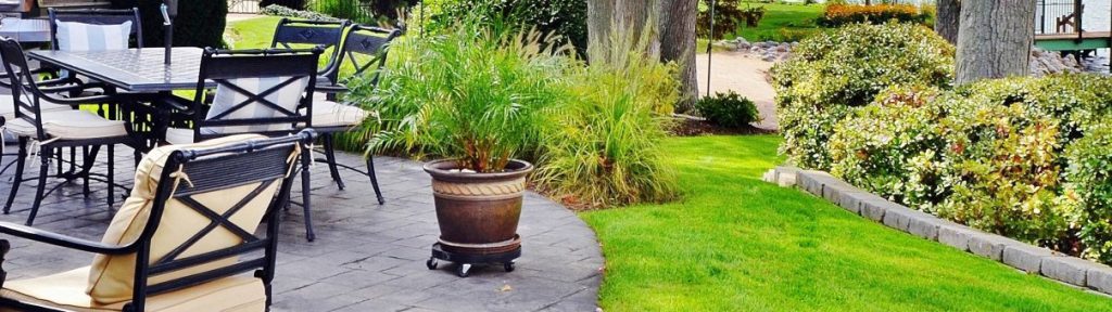 Earn a Higher Rental Rate With Better Landscaping